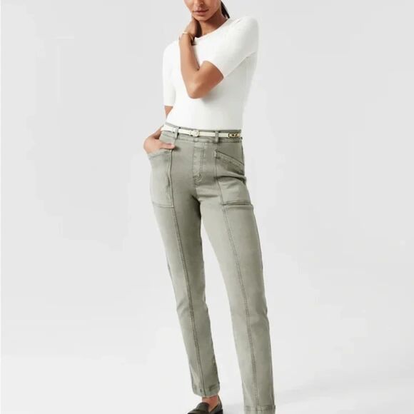 NWT Spanx Stretch Twill Straight Leg Pants in Olive Oil Women's Size Large - Picture 3 of 12